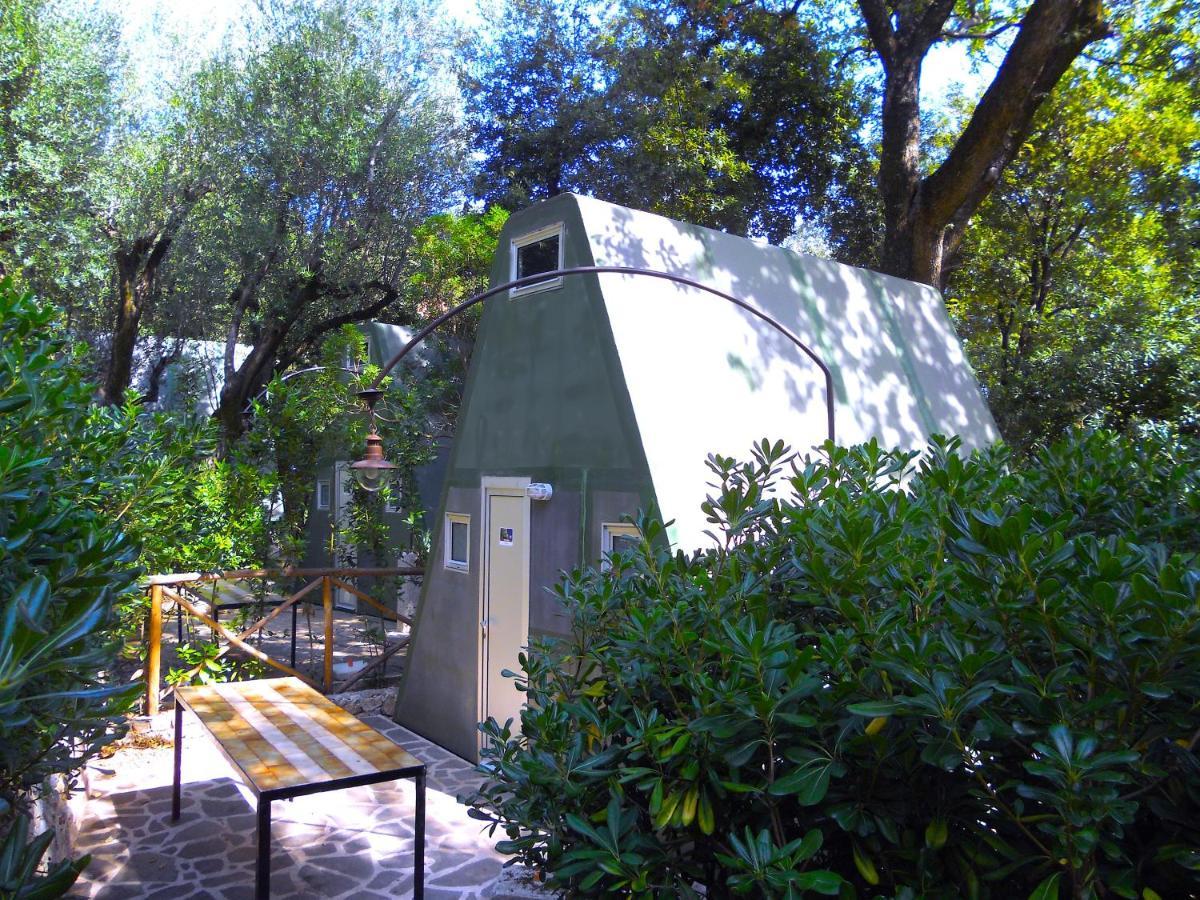 La Francesca Sud Un Villaggio"Glamping" Scario Rom bilde